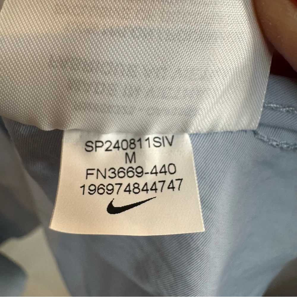Nike Light Blue Hooded Windbreaker Jacket Women’s Medium‎ Drawstring Waist - Picture 8 of 10